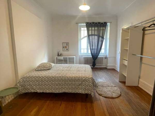 Colocation / Appartement 5 pièces de 125 m², Strasbourg, Rue de la Broque / Photo 8