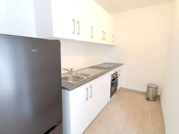 Colocation / Appartement 5 pièces de 101 m², Aubervilliers / Photo 2