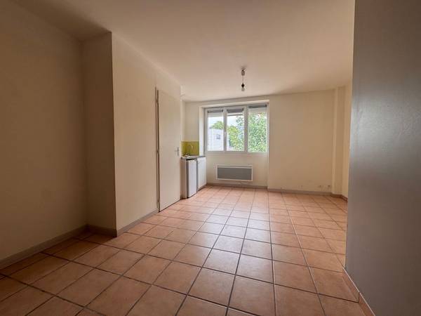 Location / Studio, Bourges / Photo 2