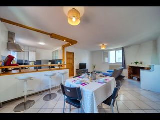 Colocation / Maison 6 pièces de 95 m², Fontaine, Rue de Saint-nizier