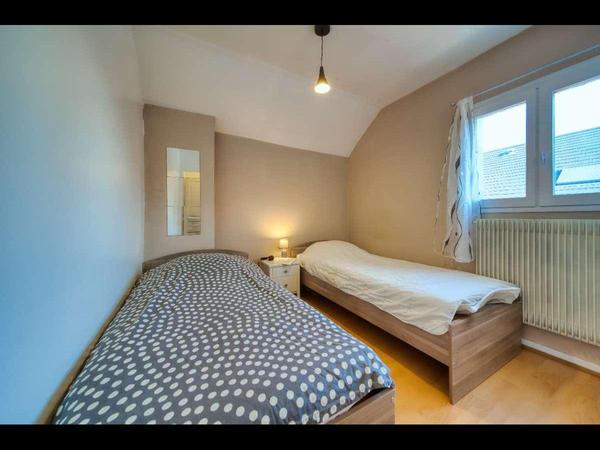 Colocation / Maison 6 pièces de 95 m², Fontaine, Rue de Saint-nizier / Photo 15