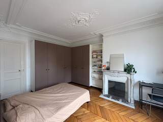 Sous-location / Appartement 3 pièces de 100 m², Paris, Place de la Chapelle
