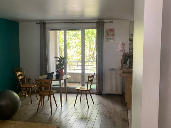 Colocation / Appartement 4 pièces de 80 m², Clichy, Allées de l'Europe / Photo 2