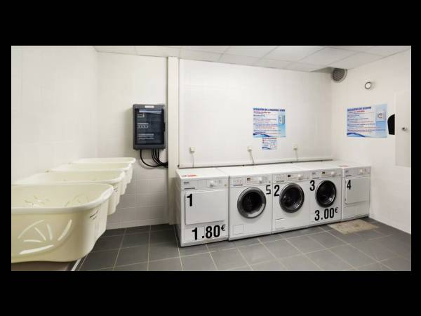 Location / Résidence 1 pièce de 21 m², Caen, 10 Rue Professeur Joseph Rousselot / Photo 2