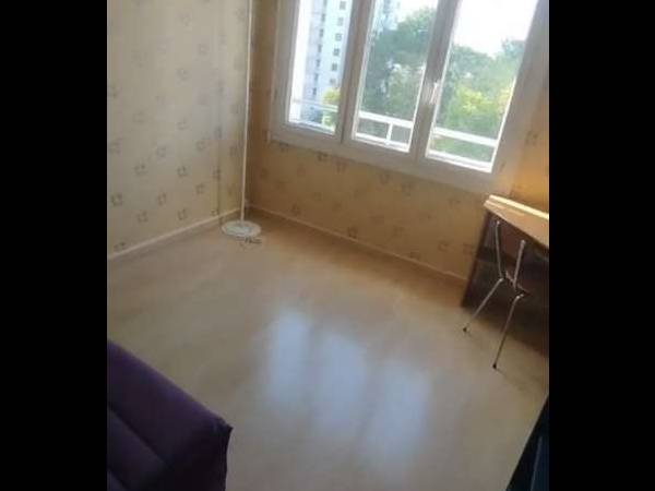 Colocation / Appartement 4 pièces de 70 m², Mérignac, Rue Winston Churchill / Photo 7