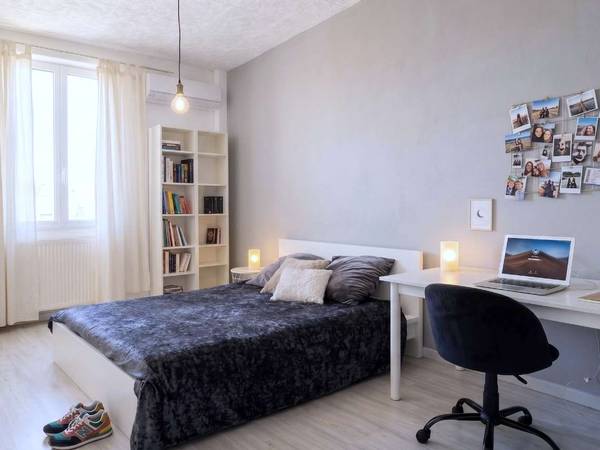 Flatsharing / 6-bedroom house · 180 m², Montélimar, Rue des Grèzes / Photo 2