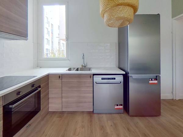 Colocation / Appartement 5 pièces de 81 m², Créteil, Rue Charcot / Photo 2