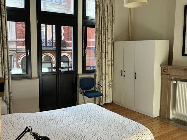 Colocation / Appartement 4 pièces de 150 m², Etterbeek, Rue Louis Hap / Photo 2