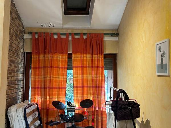 Sous-location / Appartement 1 pièce de 27 m², Montreuil, Impasse des Moulins / Photo 2