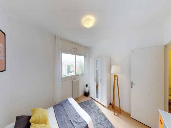 Flatsharing / 5-bedroom flat · 120 m², Lyon, Rue Marius Berliet / Photo 2
