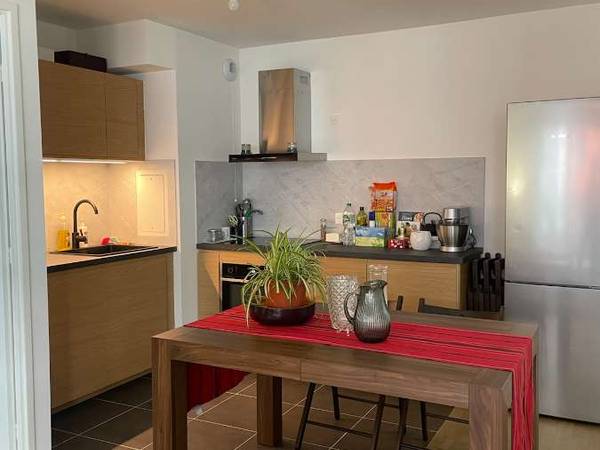 Colocation / Appartement 3 pièces de 60 m², Romainville, Rue Berthe Kolochine-Erber / Photo 5