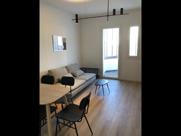 Colocation / Appartement 6 pièces de 130 m², Marseille, Avenue Jules Cantini / Photo 9