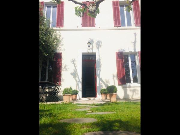 Résidence étudiante / Maison 8 pièces de 150 m², Marseille, Boulevard Michelet / Photo 2