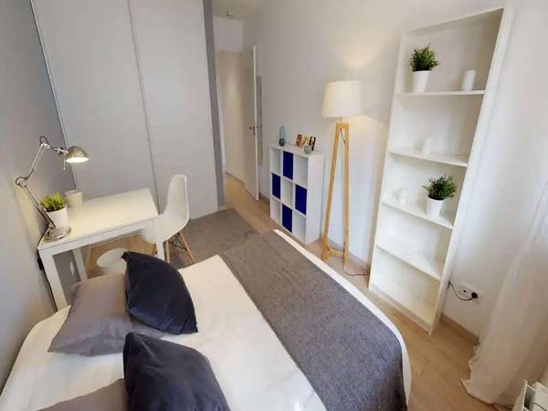 Coliving / Appartement 5 pièces de 67 m², Lyon, Rue Marc-Antoine Petit / Photo 2