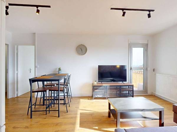 Colocation / Appartement 5 pièces de 75 m², Toulouse, Allée de Bellefontaine / Photo 2