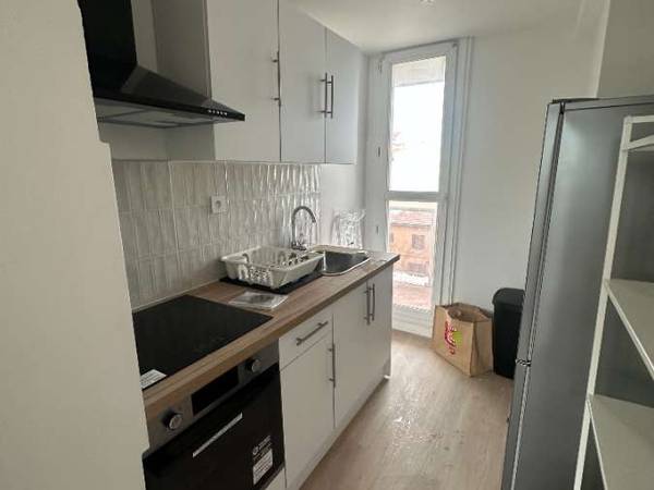 Colocation / Appartement 4 pièces de 58 m², Marseille, Impasse Figueroa / Photo 2