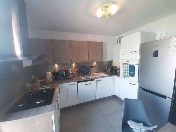 Sous-location / Appartement 4 pièces de 66 m², Villeurbanne, Rue d'Hanoi / Photo 2