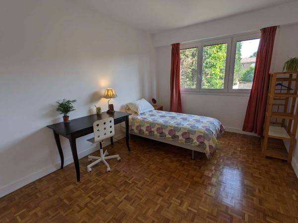 Chambre chez l'habitant / Appartement 3 pièces de 65 m², Saint-Maur-des-Fossés, Avenue Foch / Photo 2