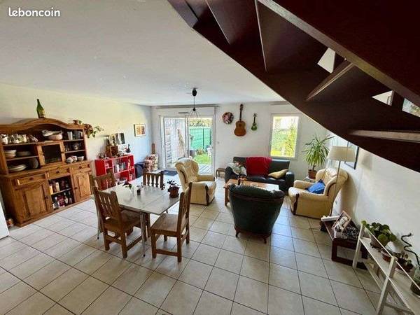 Flatsharing / 7-bedroom house · 110 m², Rezé, Rue René Dumont / Photo 3
