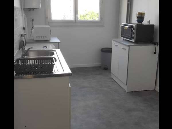 Colocation / Appartement 3 pièces de 70 m², Le Havre, Rue Jacques de Vaulx / Photo 2