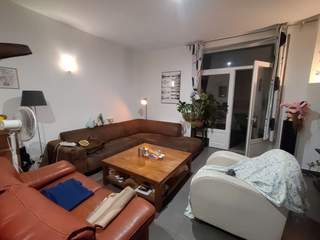 Room share / 6 rooms apartment · 110 m², Villeurbanne, Cours Tolstoï