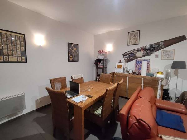Colocation / Appartement 6 pièces de 110 m², Villeurbanne, Cours Tolstoï / Photo 2