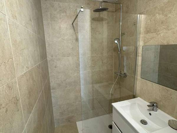 Colocation / Appartement 6 pièces de 74 m², Nantes, Rue Félix Lemoine / Photo 2