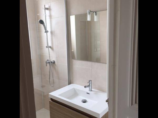 Colocation / Appartement 3 pièces de 58 m², Versailles, Avenue des États Unis / Photo 8