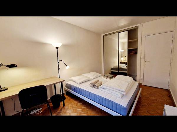 Chambre chez l'habitant / Appartement 4 pièces de 70 m², Lyon, Rue de Champvert / Photo 2