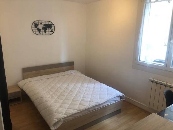 Colocation / Appartement 5 pièces de 66 m², Grenoble, Rue Abbé Grégoire / Photo 4