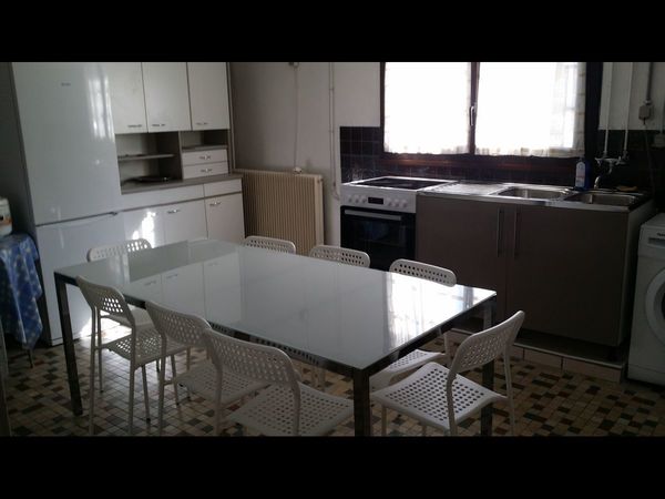 Colocation / Maison 8 pièces de 190 m², Yerres, Rue Gabriel Péri / Photo 2