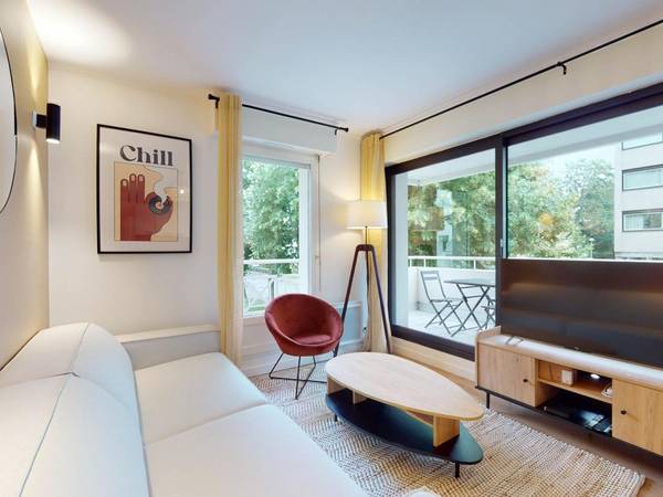 Colocation / Appartement 6 pièces de 101 m², Lille, 8 Avenue Mormal / Photo 2