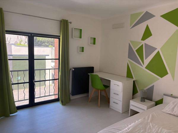 Colocation / Appartement 5 pièces de 120 m², Orléans, Rue Tudelle / Photo 2