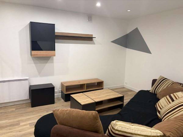 Colocation / Appartement 5 pièces de 120 m², Orléans, Rue Tudelle / Photo 9