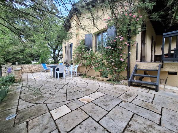 Coliving / Maison 10 pièces de 180 m², Ferney-Voltaire, Rue de Gex / Photo 6