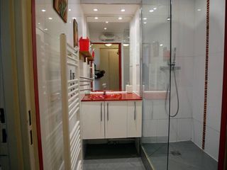 Flatsharing / 6-bedroom flat · 170 m², Suresnes, Rue Du Bac