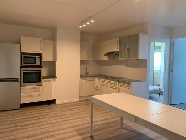 Colocation / Appartement 6 pièces de 89 m², Noisy-le-Grand, Allée de la Butte Aux Cailles / Photo 2