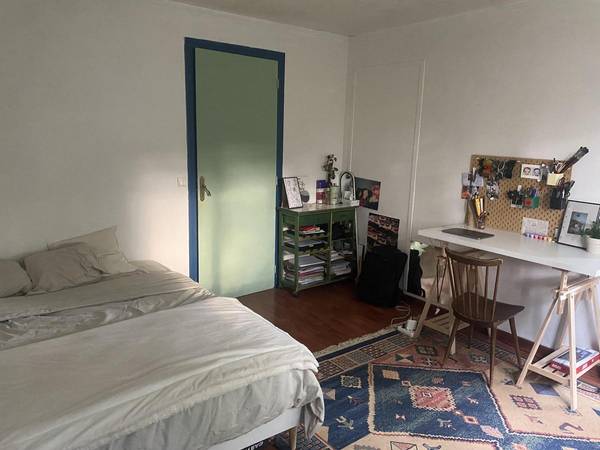 Sous-location / Appartement 4 pièces de 75 m², Saint-Denis, Rue de la Légion d'Honneur / Photo 2