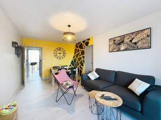 Chambre chez l'habitant / 1 room apartment, Pau