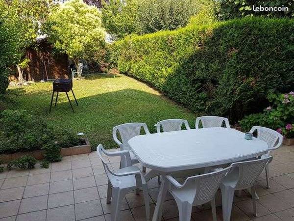 Colocation / Maison 8 pièces de 145 m², Évry, Rue Du Bel Air / Photo 5