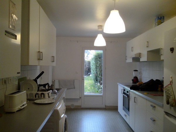 Colocation / Maison 8 pièces de 145 m², Évry, Rue Du Bel Air / Photo 2