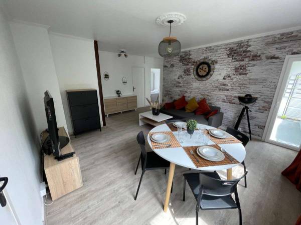 Colocation / Appartement 4 pièces de 72 m², Toulouse, Rue Emile Guyou / Photo 2