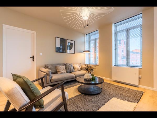 Coliving / Maison 10 pièces de 225 m², La Madeleine, Rue du Général De Gaulle / Photo 2