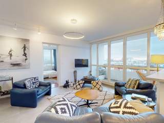 Colocation / Appartement 4 pièces de 74 m², Aubervilliers, Rue Henri Barbusse