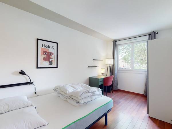 Colocation / Appartement 5 pièces de 75 m², Villejuif, 52 Avenue Karl Marx, / Photo 12