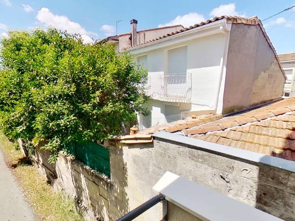 Location / Appartement 1 pièce de 18 m², Bordeaux, Cours de la Somme / Photo 2