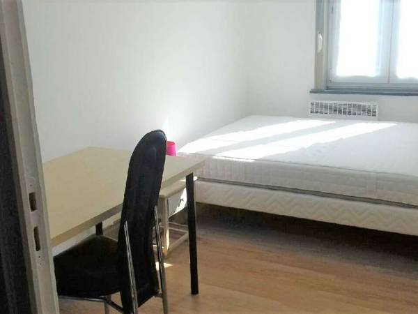 Flatsharing / 5-bedroom duplex · 83 m², Lille, Rue de Brigode / Photo 13