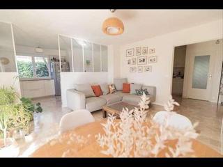 Colocation / Appartement 4 pièces de 84 m², Bagneux, Rue Edouard Branly