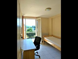 Flatsharing / 5-bedroom flat · 74 m², Saint-Martin-d'Hères, Rue Tristan Corbiere