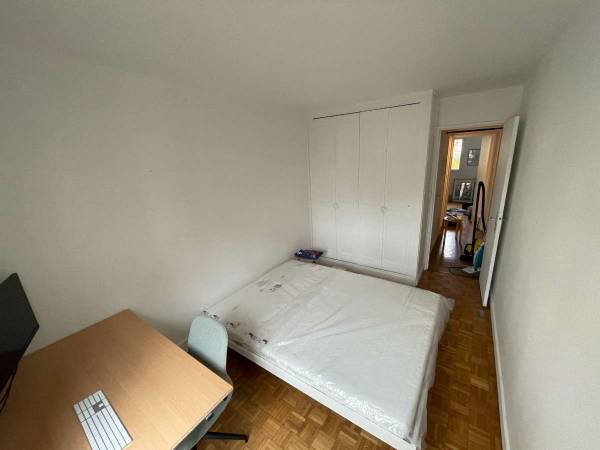 Colocation / Appartement 3 pièces de 60 m², Paris, Quai de la Seine / Photo 2